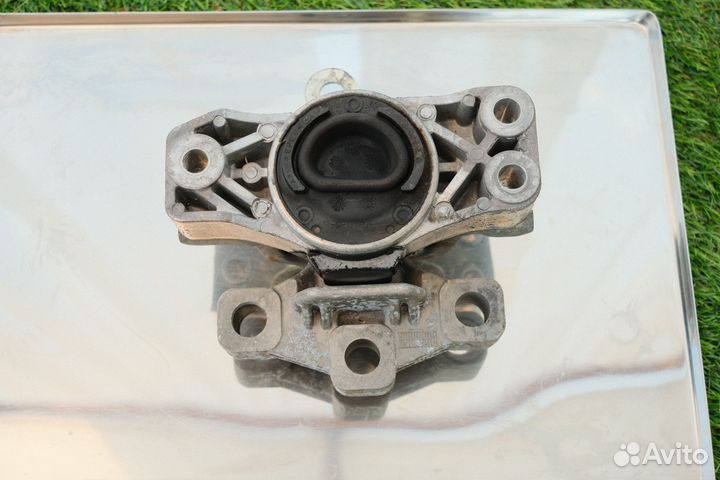 Подушка двигателя Alfa Romeo 159 1.9 jtdm 50501606