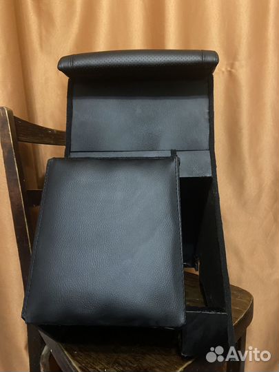 Подлокотник УАЗ хантер