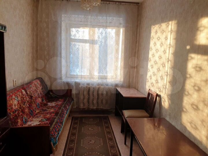 Комната 9 м² в 5-к., 2/4 эт.