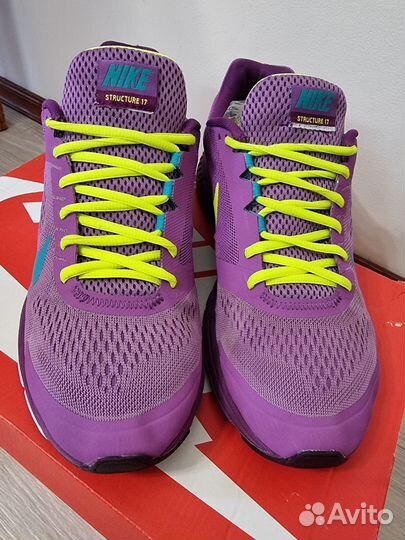 Кроссовки Nike Zoom