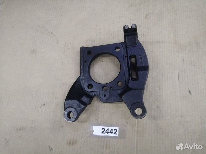 Кулак заднего моста