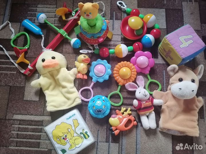 Погремушки пакетом игрушки