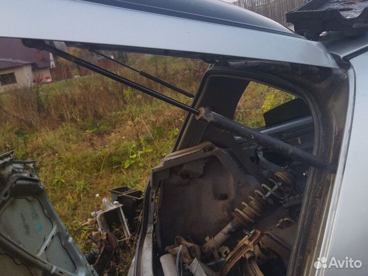 Амортизаторы багажника march