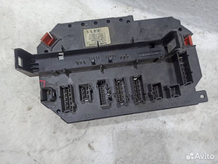 Блок предохранителей