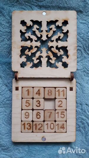 Головоломка пятнашки