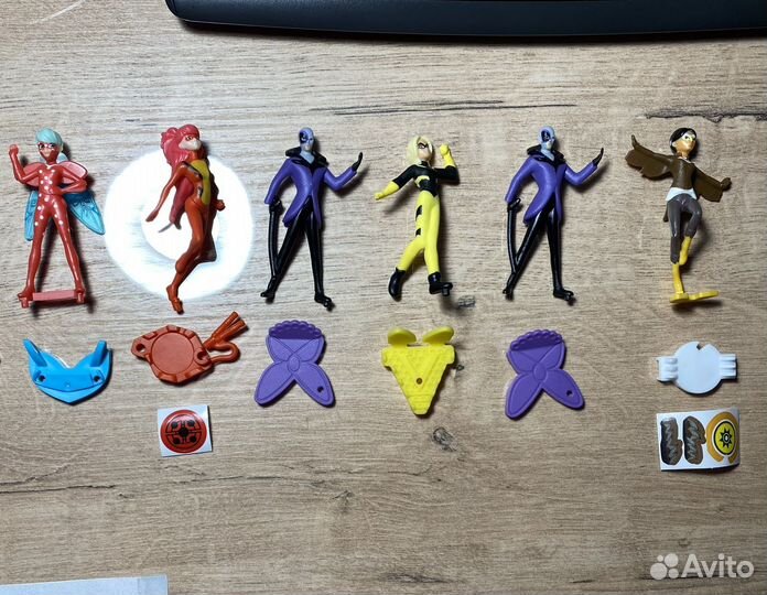 Игрушки из киндера Леди баг