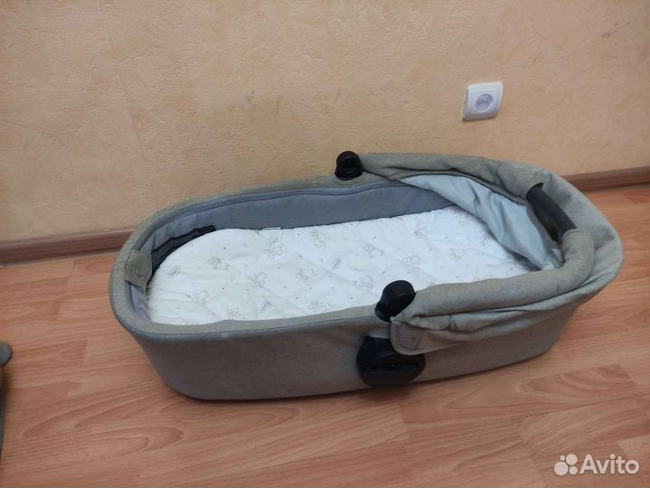 Коляска Easywalker 2 в 1