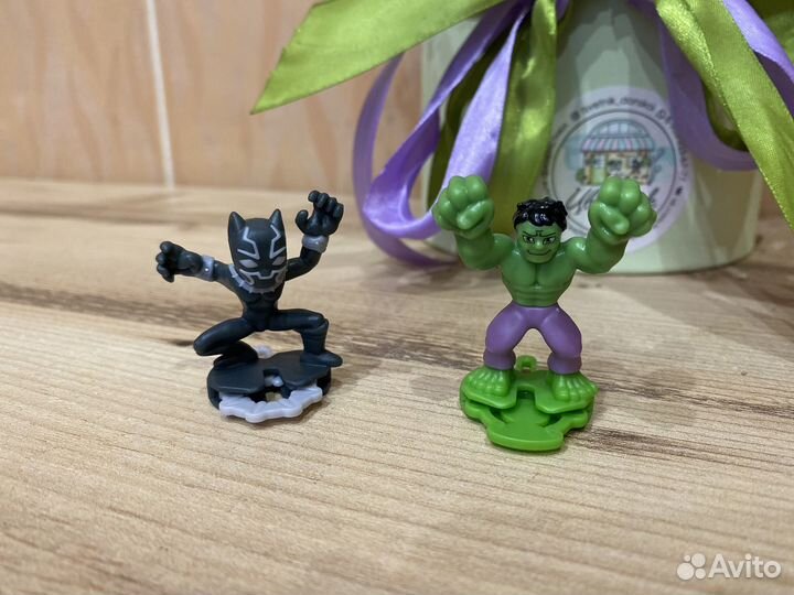 Киндер халк и черная пантера marvel