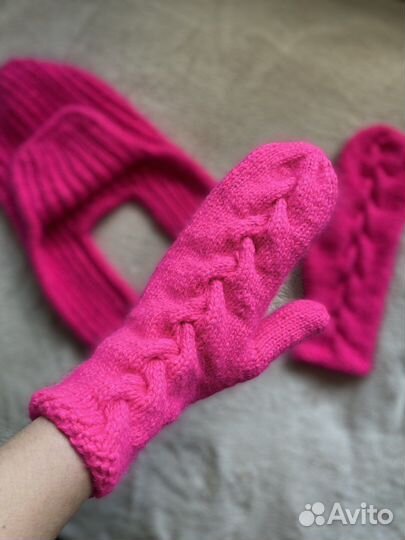 Комплект шапка и варежки