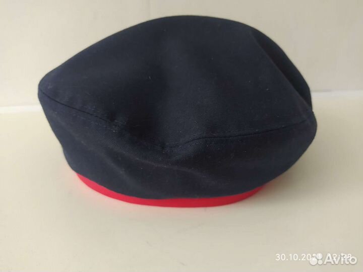 Берет кадетский