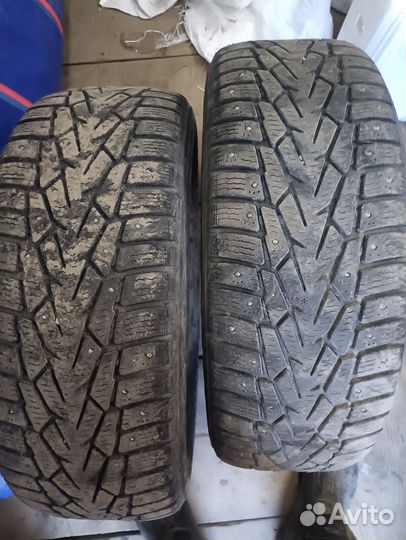 Nokian Tyres Hakkapeliitta 7 215/65 R16 102T