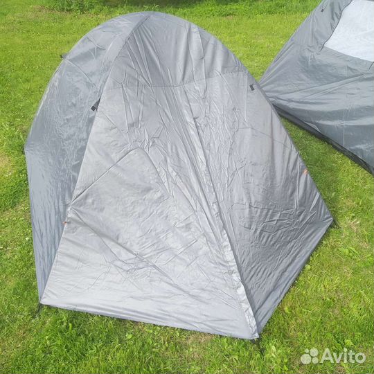 Палатка трёхместная туристическая с тамбуром