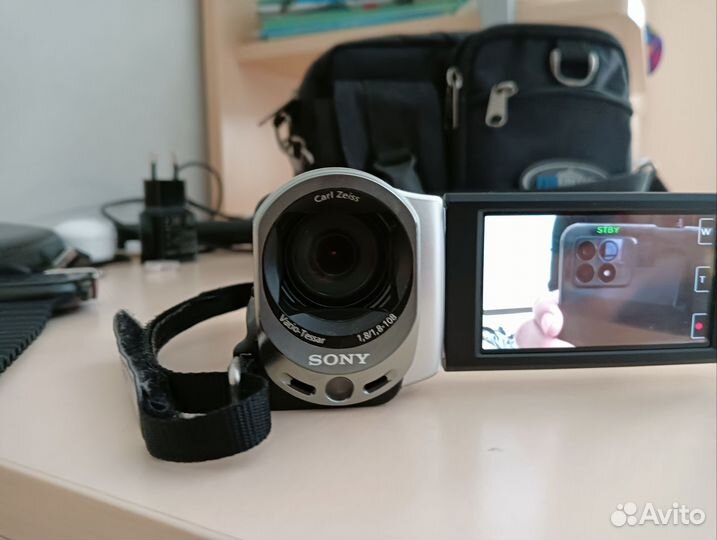 Видеокамера sony dcr-sx44e