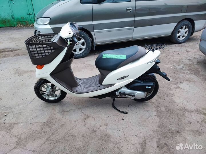 Инжекторный скутер Honda DIO AF68, 49 кубов
