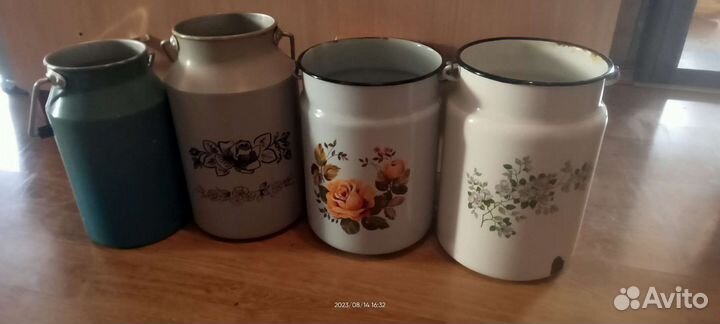 Вазы хрусталь и бидоны