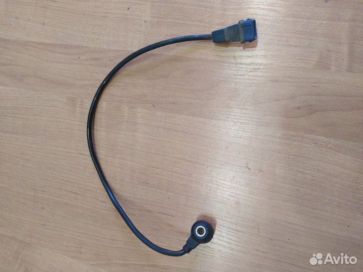 Датчик детонации Volkswagen Passat B5 седан 1.8 T