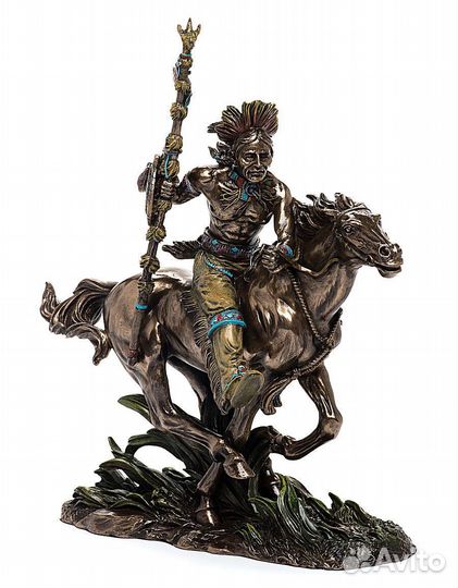 Статуэтка идеец