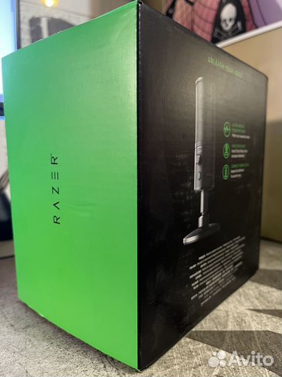 Игровой микрофон Razer Seiren X