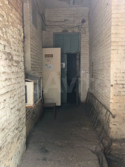 Продам помещение свободного назначения, 680 м²