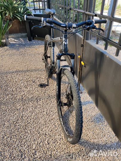 Велосипед Spelli FX 7700