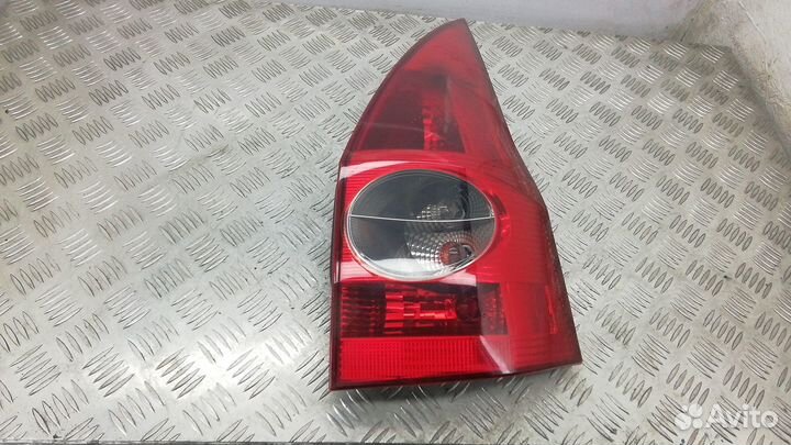 Фонарь задний правый renault megane 2002 2004