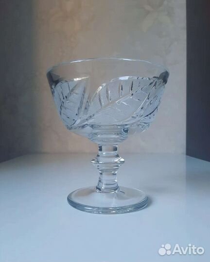 Хрустальная ваза, тарелки, ложки СССР