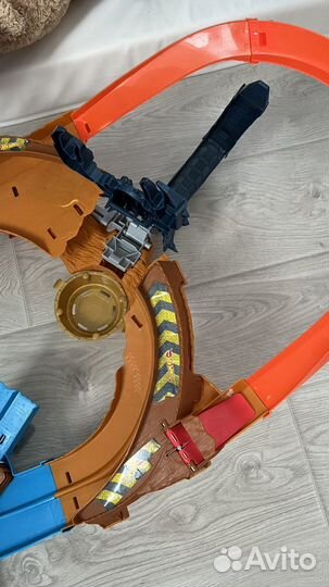 Гоночный трек hot wheels
