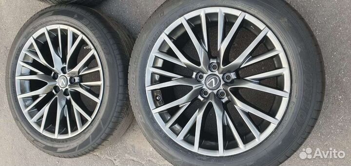 Комплект оригинал на Lexus RX F sport R20