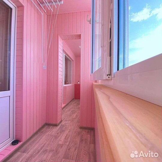 Отделка балкона