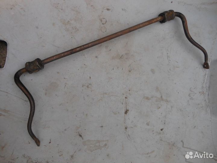 Стабилизатор передний BMW 5-серия E34 1988-1995