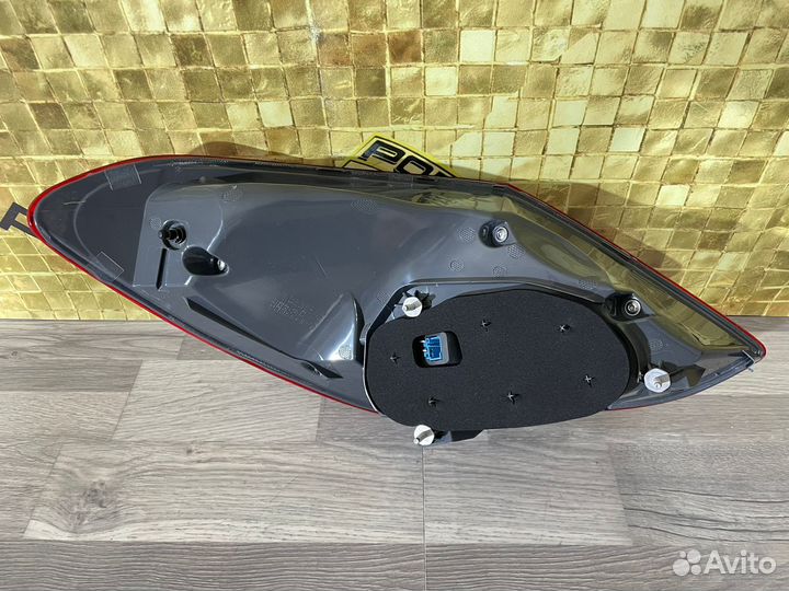 Фонарь задний правый W205 Mercedes 14-18 г