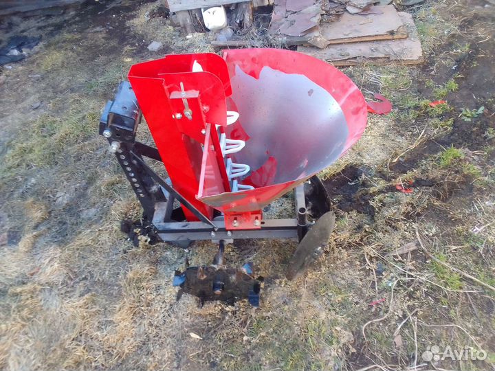 Картофеле садилка