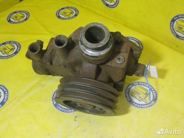 Насос охлаждающей жидкости (помпа) 0683225 DAF, 95