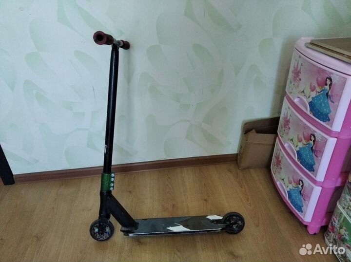 Трюковой самокат