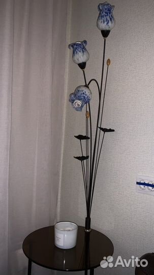 Торшер напольный со столиком