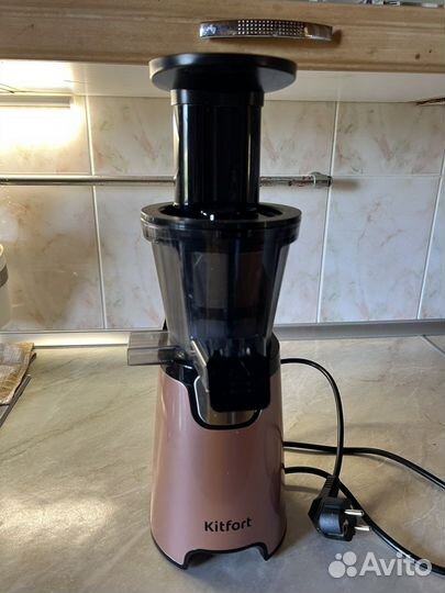 Соковыжималка шнековая kitfort