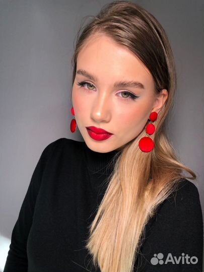 Макияж/Прически/Визажист