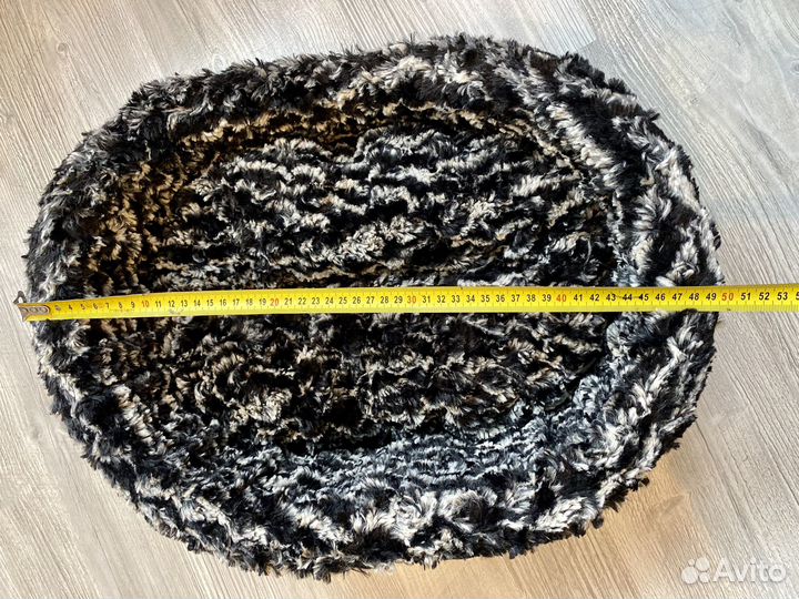 Лежанка для кошек и собак