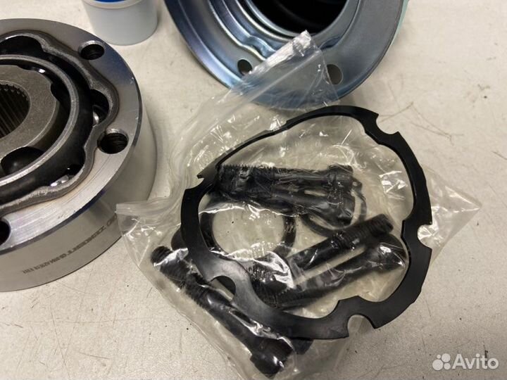 Шрус внутренний Volkswagen Passat B5 2000-2005