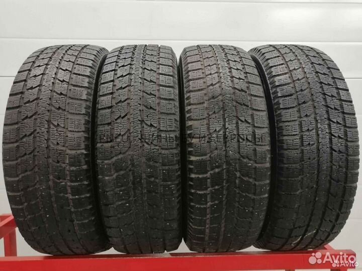 Toyo Observe GSi-5 225/65 R17 100S