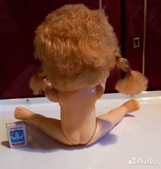Кукла. Глаза открываются и закрываются хорошо