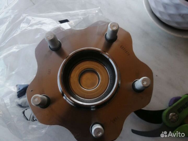 Подшипник ступица задняя Nissan qashqai j10 2wd