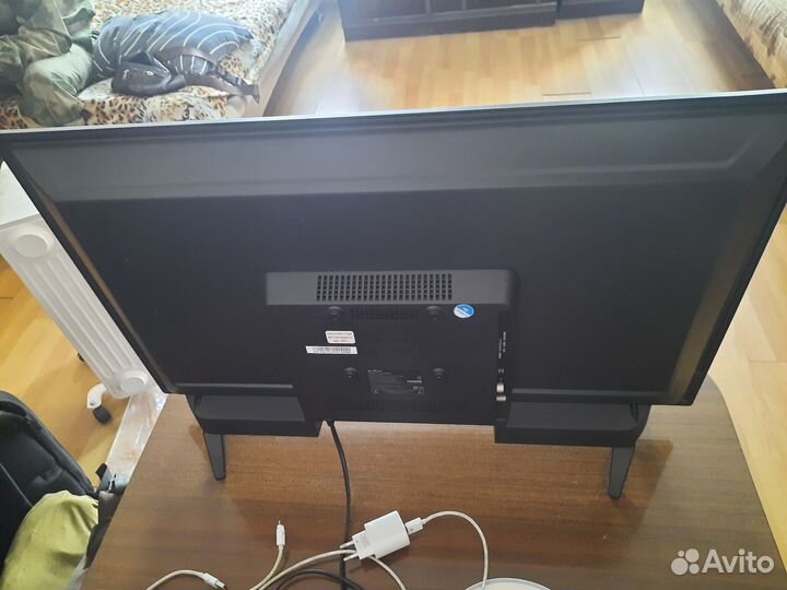 Телевизор SMART tv 32 дюйма