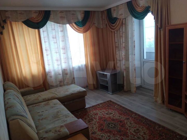 2-к. квартира, 46 м², 8/10 эт.