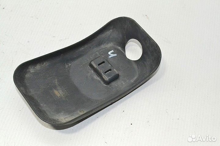 Монтажная крышка топливного бака scania R-Series (01.04)