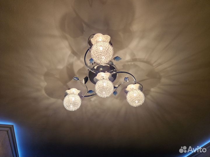 Люстра потолочная бу