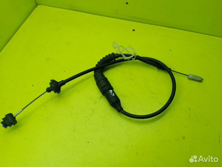 Трос сцепления Volkswagen Passat B3 KR 1989