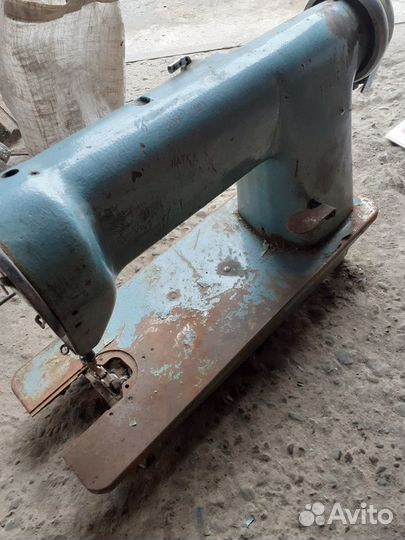 Швейная машинка бу