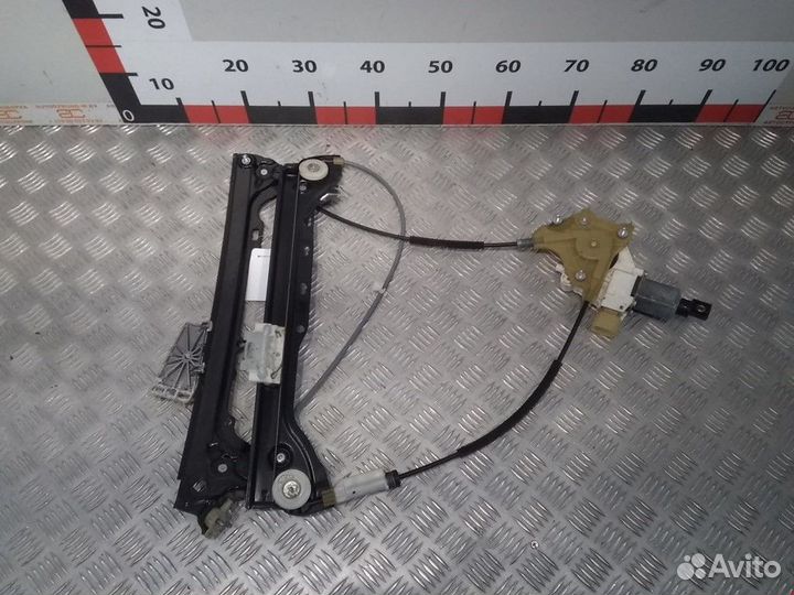 Стеклоподъемник передний левый BMW 3 51337193455