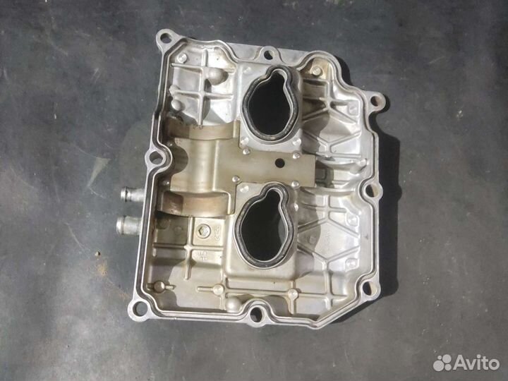 Клапанная крышка левая Ej20 ej25